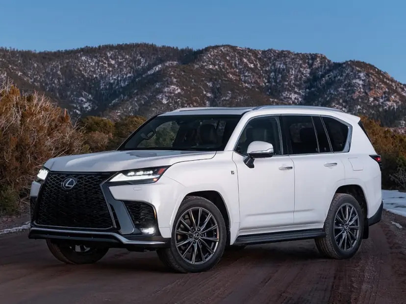 Lexus LX 600